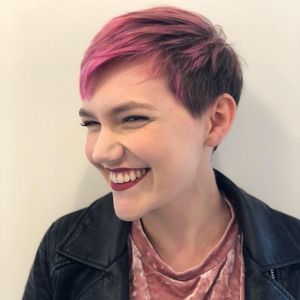 Meet your Posher, Laura